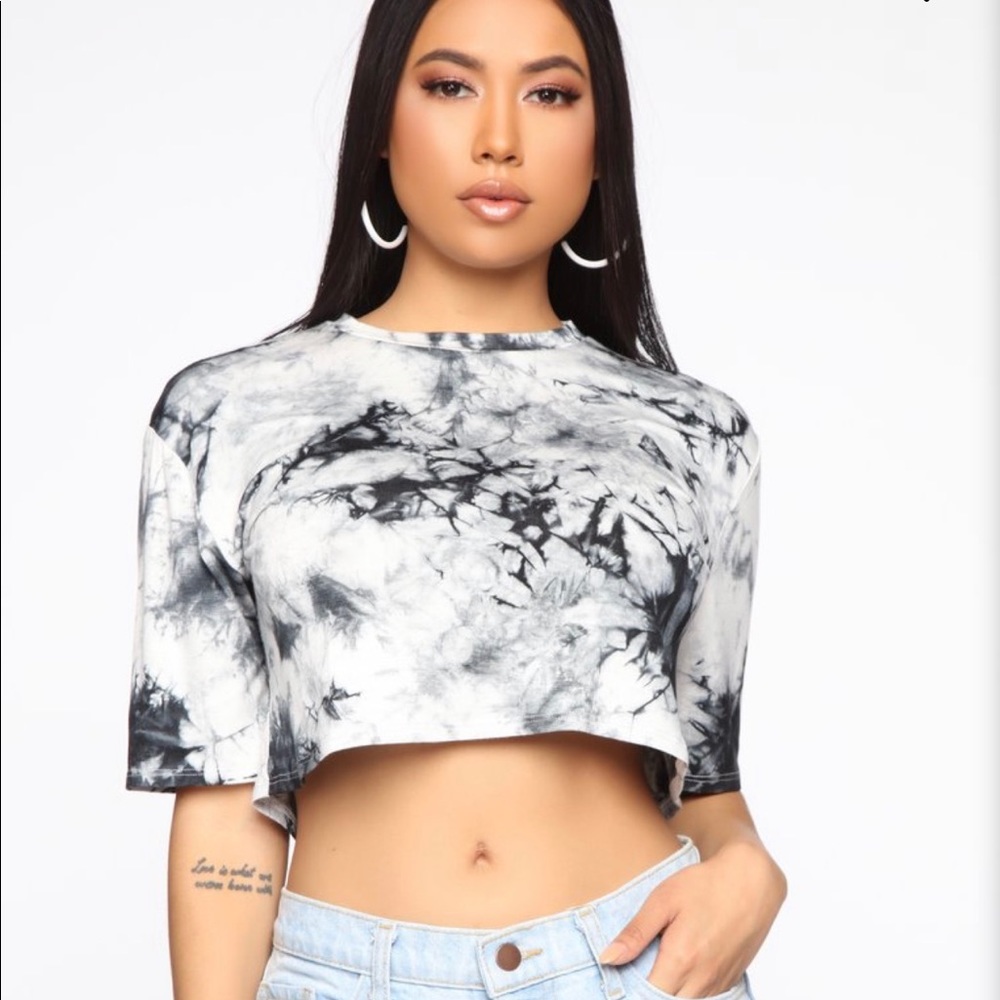 Tie die crop top